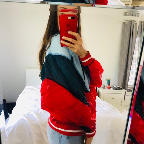 Urban Outfitters Colorblock Pullover - Picture 2 of 4